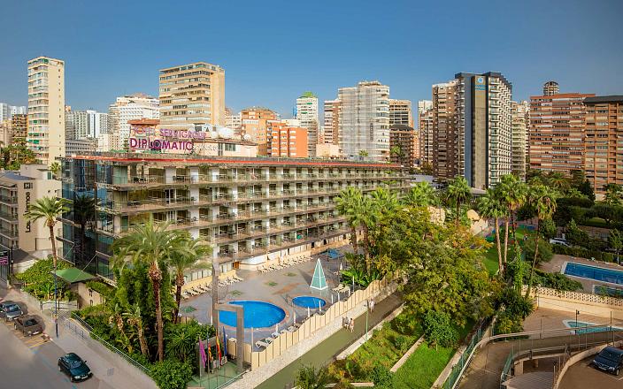 Hoteles servigroup reservados para adultos
