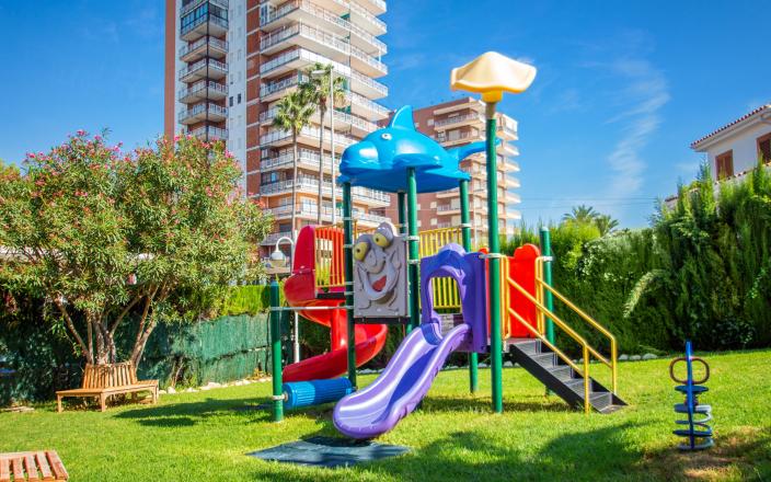 parque infantil en el hotel Trinimar