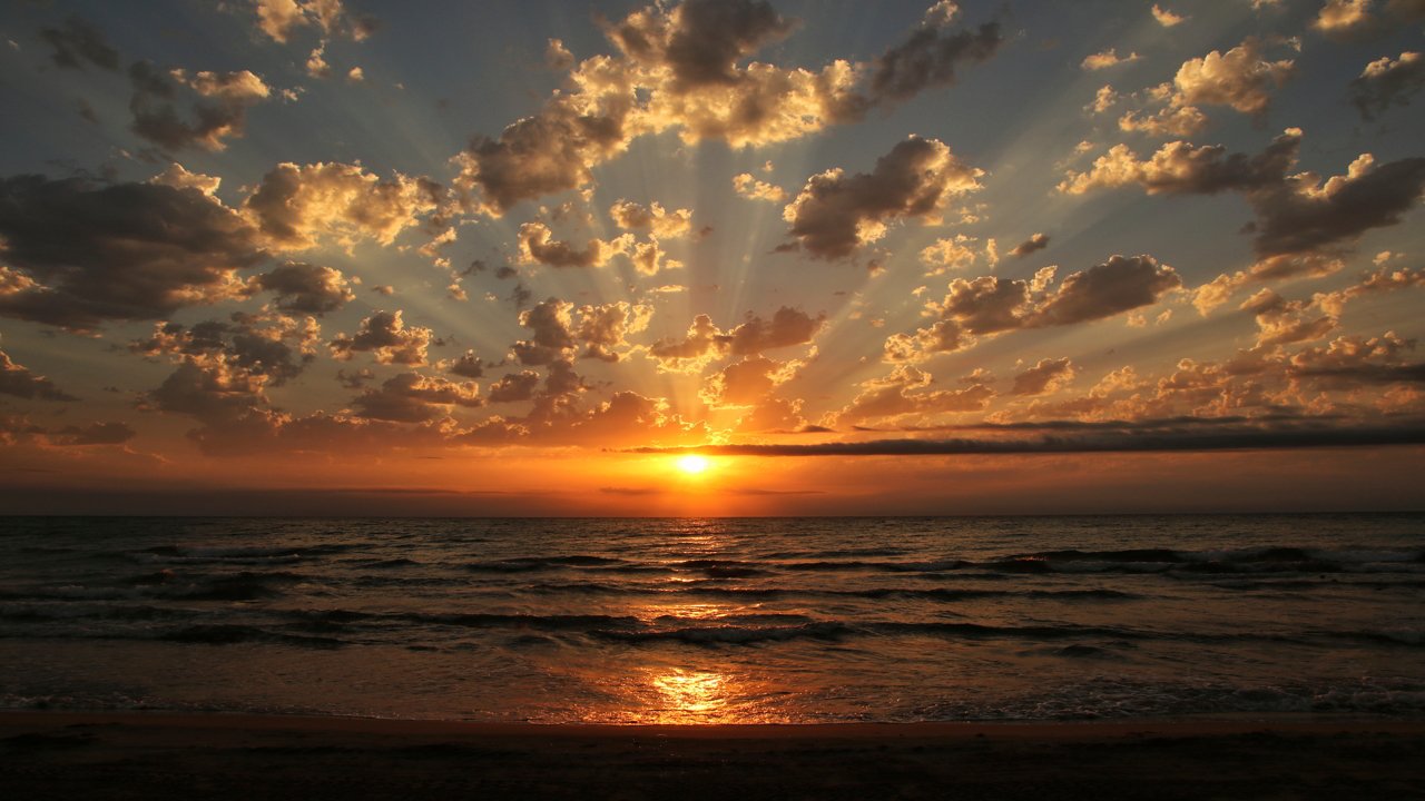 Amanecer desde la playa