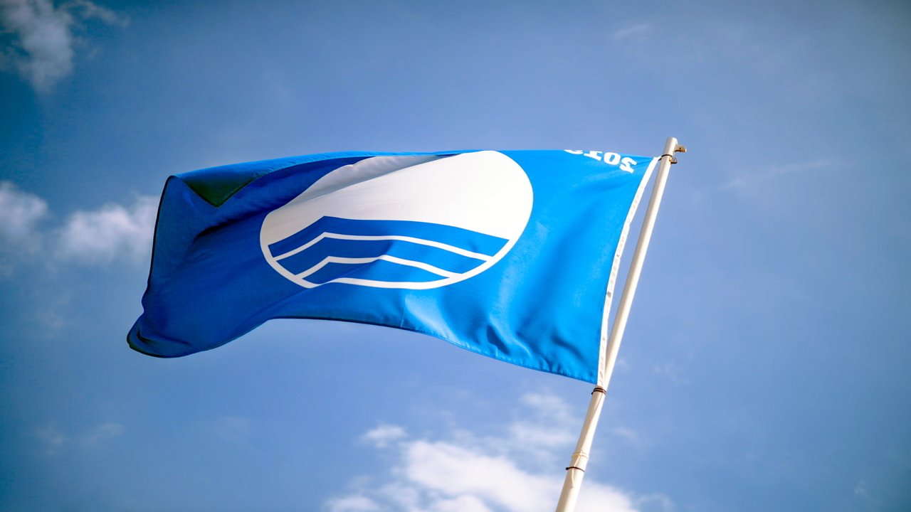 La Bandera Azul es garantía de calidad en las playas