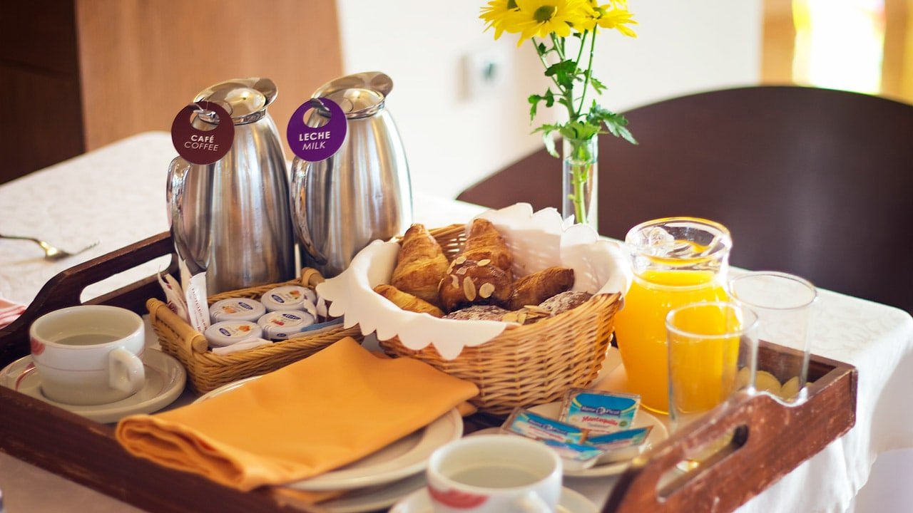 Desayuno café buffet