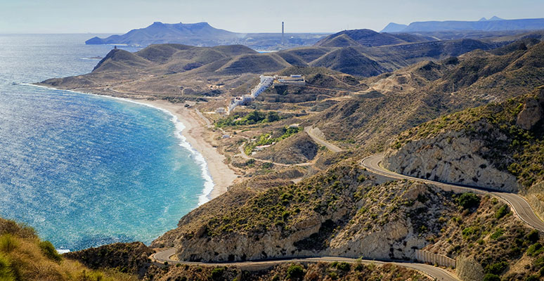 Playa El Algarrobico en la Costa de Almería
