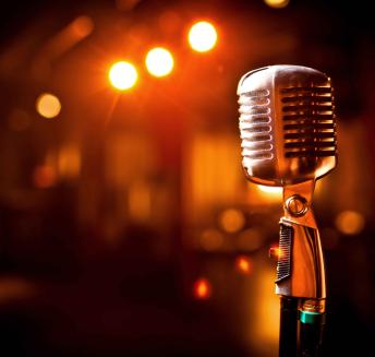 Música en vivo por las noches Hotel Pueblo Benidorm