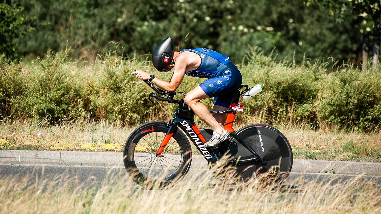 Participantes triatlón carrera