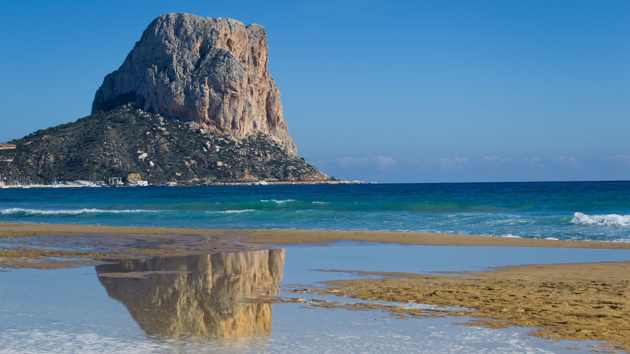 Panorámica del Peñón desde la playa