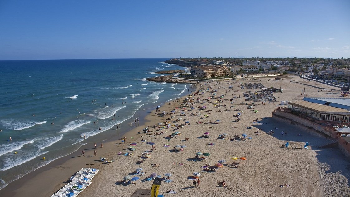 Playa de La Zenia junto a Torrevieja