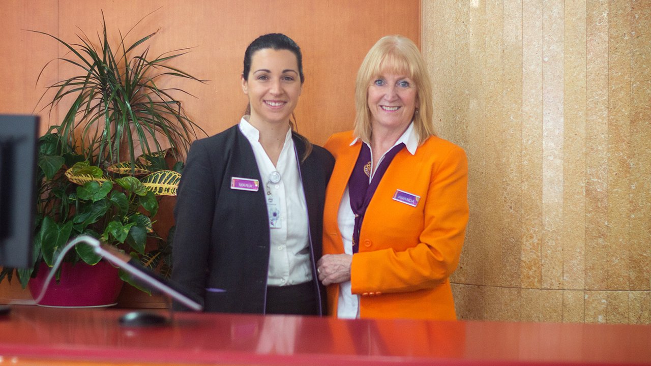 Recepcionistas Hotel Pueblo Benidorm